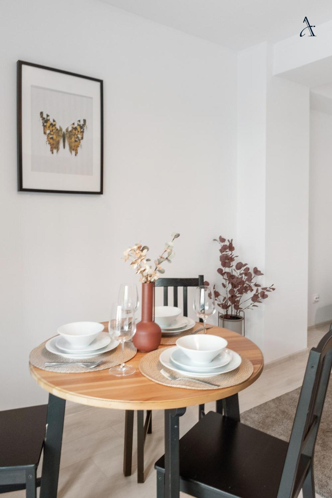 Maia With One Bedroom & Fully Kitchen