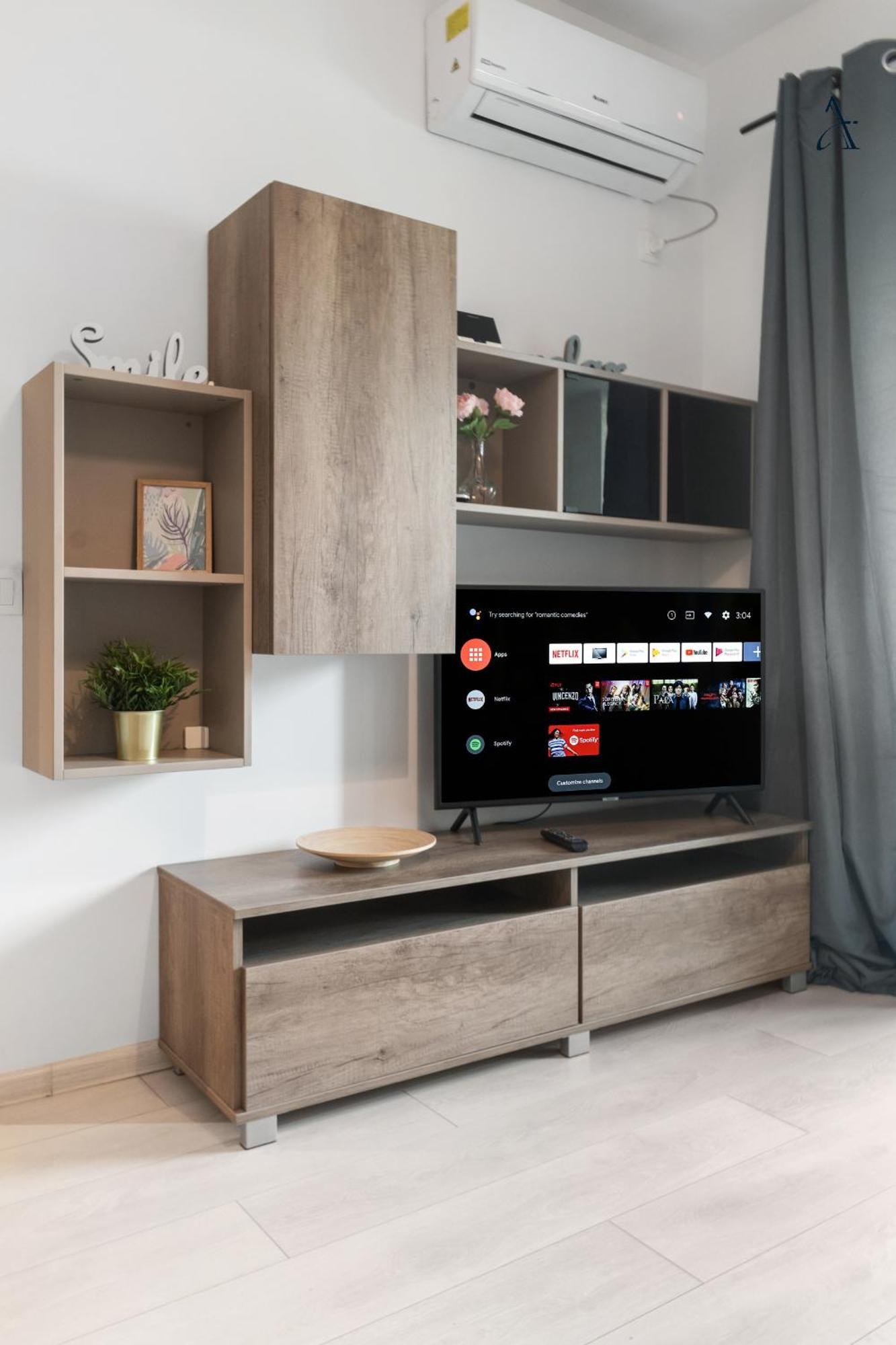 Maia With One Bedroom & Fully Kitchen