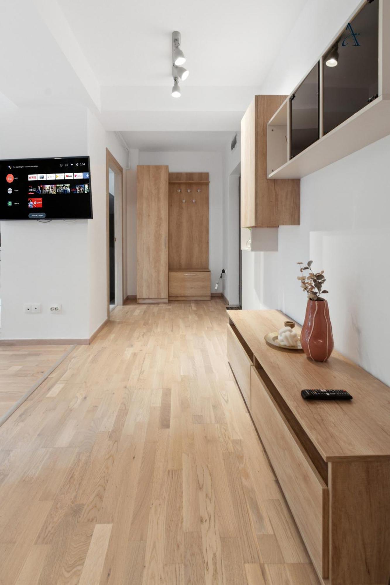 Apartament Maia With One Bedroom & Fully Kitchen *